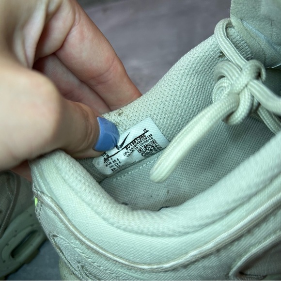 Nike Air Max Tailwind 4 Running Shoes Womens sz 6 - Picture 6 of 6